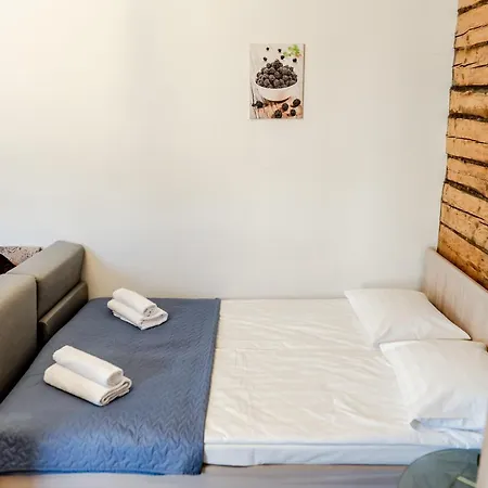 Korter Contact Free With Free Parking Tallinn